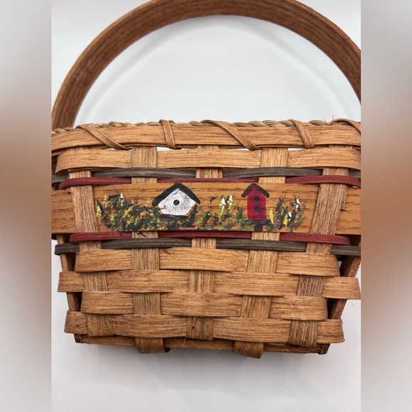 Vintage wall hanging basket hand painted birdhouses wicker rattan weave basket - Picture 8 of 10
